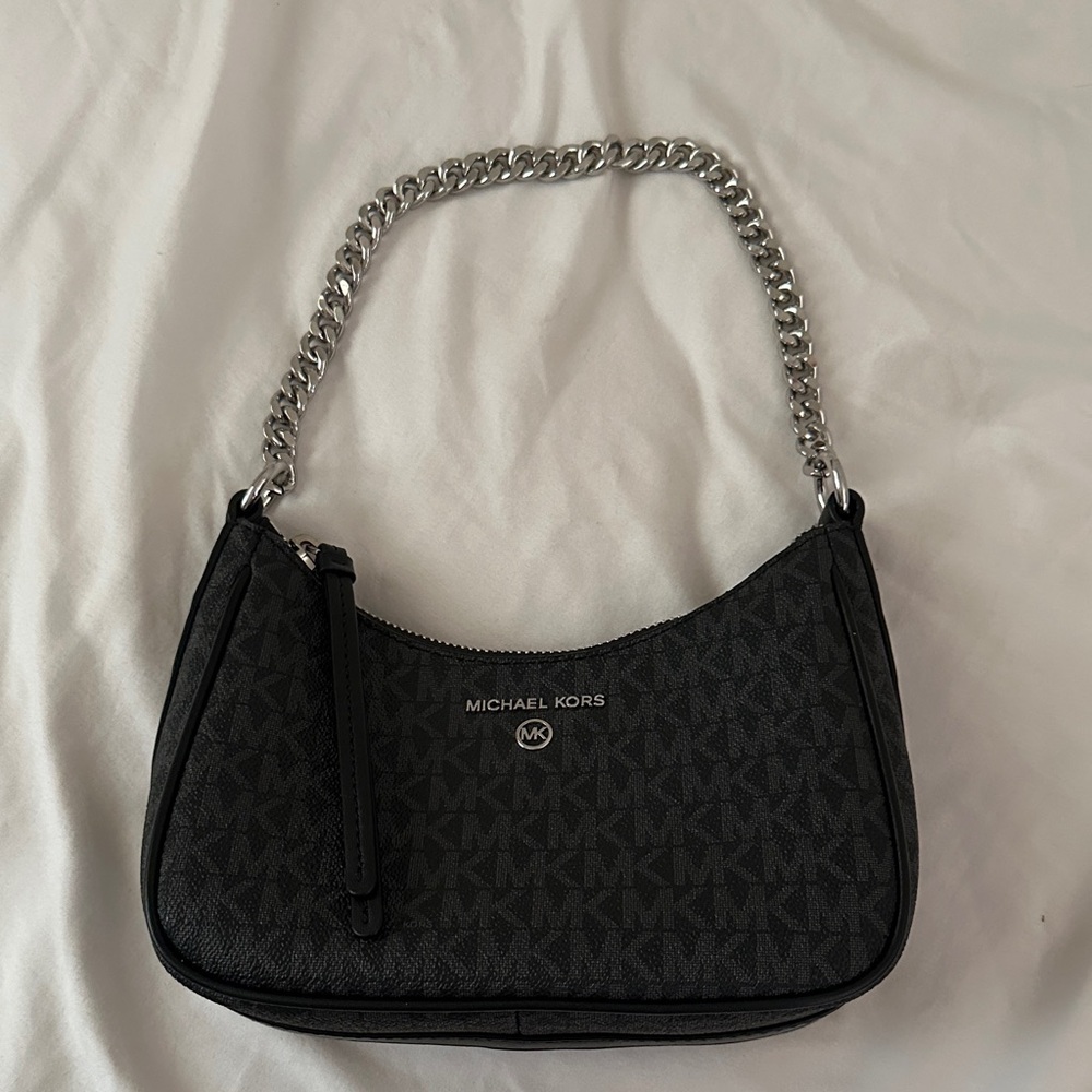 Micheal Kors Jet Set Charm Small Logo Pochette Bag